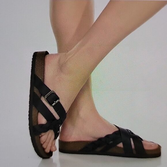 BRAND NEW WHITE MOUNTAIN HARRINGTON FOOTBED SANDALS - Picture 1 of 16